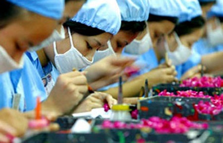 Thu hút FDI: Việt Nam cần học cách “lắc đầu”! (kỳ 2) - 2 Việt Nam không nên coi lao động giá rẻ là lợi thế thu hút FDI