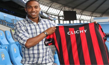 Gael Clichy chính thức trở thành người của Man City - 1
