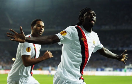 Man City đẩy Adebayor sang Tottenham dưới dạng cho mượn - 1 Man City đẩy Adebayor sang Tottenham dưới dạng cho mượn - 1