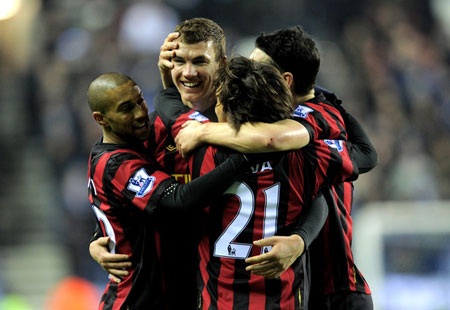 Những khoảnh khắc ấn tượng vòng 21 Premier League - 13 Những khoảnh khắc ấn tượng vòng 21 Premier League - 13