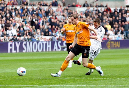 Những khoảnh khắc ấn tượng vòng 36 Premier League