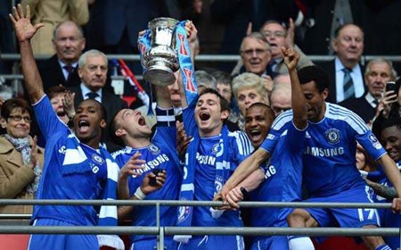Nhìn lại 8 năm gắn bó của Drogba với Chelsea - 15 Nhìn lại 8 năm gắn bó của Drogba với Chelsea