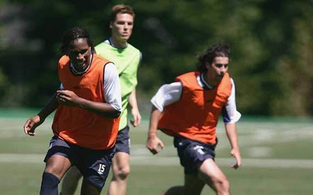 Nhìn lại 8 năm gắn bó của Drogba với Chelsea - 1 Nhìn lại 8 năm gắn bó của Drogba với Chelsea