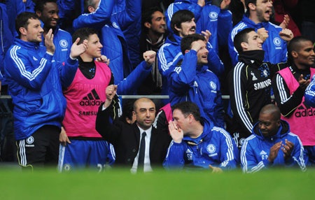 Những khoảnh khắc ấn tượng vòng 36 Premier League