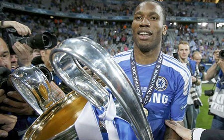Drogba chính thức xác nhận sẽ chia tay Chelsea - 1 Drogba chính thức xác nhận sẽ chia tay Chelsea