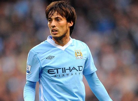 David Silva chính thức được hưởng lương “ông hoàng” ở Man City - 1 David Silva đã chính thức gắn bó dài lâu với Man City