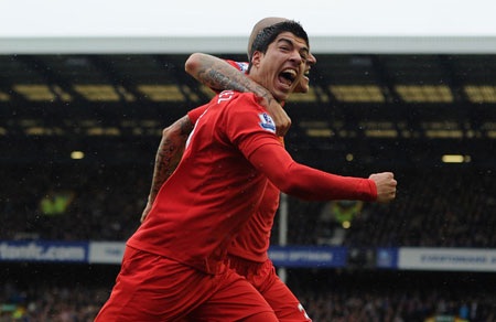 Dẫn trước 2 bàn, Liverpol vẫn để Everton “cưa điểm” - 3 Công tác trọng tài chắc chắn sẽ được nói đến nhiều sau trận derby thứ 187 của thành Merseyside này