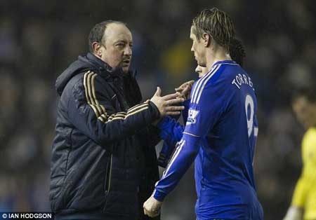 Benitez muốn mang chiến thắng để làm câm lặng những lời chỉ trích