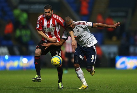 Những khoảnh khắc ấn tượng ở vòng 3 FA Cup - 12 Trận cầu hấp dẫn giữa Bolton và Sunderland khép lại với 4 bàn thắng được ghi, chia đều cho hai đội