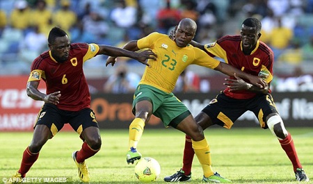 Chủ nhà Nam Phi hạ Angola, Cape Verde cầm chân Morocco - 2 Thất bại trước Bafana Bafana đẩy Angola vào thế khó ở bảng A CAN 2013