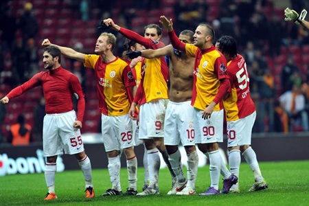 Hiện tượng của “phiên chợ Đông” Galatasaray: Mua “sao” lớn vì tham vọng lớn - 3 Galatasaray đang nuôi tham vọng tạo nên những dấu ấn lớn tại đấu trường châu lục