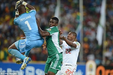 Thắng nhẹ Burkina Faso, Nigeria vô địch CAN 2013 - 2 Bàn thắng duy nhất của Sunday Mba đã làm nên sự khác biệt của trận chung kết
