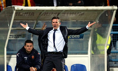 Anh hòa nhạt trước Montenegro: Roy Hodgson, “trí khôn” của ông đâu? - 1 Anh hòa nhạt trước Montenegro: Roy Hodgson, “trí khôn” của ông đâu?