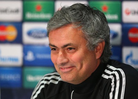 Các HLV lương “khủng” nhất thế giới: Không ai hơn Mourinho - 10 Ở tuổi 50,