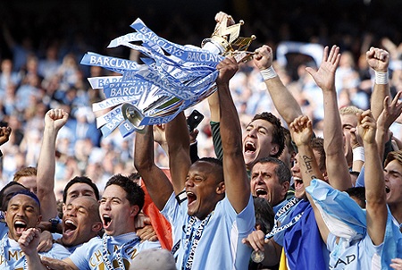 MU 2013 và những nhà vô địch Premier League xuất sắc nhất - 5 Sau 38 trận của mùa giải 2004-2005,