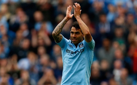 Nhìn lại 7 năm đầy thăng trầm của Tevez ở nước Anh - 13 Ngay trong mùa đầu tiên ở Old Trafford,