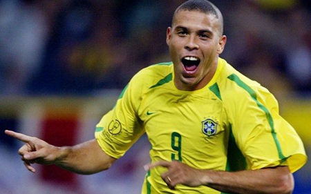 “Phiên chợ” năm 1992 ở xứ mì ống thực sự đã diễn ra rất “điên rồ” khi