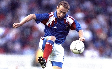 Những danh thủ lập kỉ lục chuyển nhượng 30 năm qua