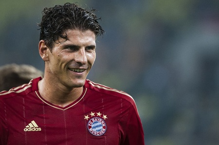 Mario Gomez chính thức chia tay Bayern Munich | Báo Dân trí