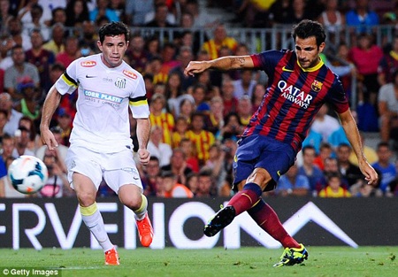 Nhìn lại màn “vùi dập” không thương tiếc của Barca trước Santos - 9 HLV Martino có trận đấu đầu tay ở Nou Camp trên cương vị “thuyền trưởng” Barcelona. Trước đó,