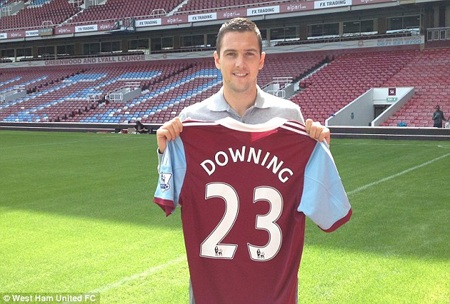 Liverpool “cắn răng” chịu lỗ để đuổi Stewart Downing - 1 Downing đã chính thức cập bến West Ham từ Liverpool