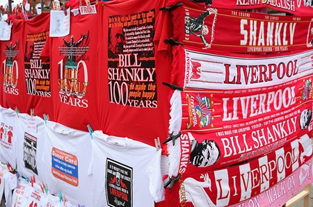 Những khoảnh khắc Liverpool bắt MU nếm “trái đắng” ở derby nước Anh - 1 Những khoảnh khắc Liverpool bắt MU nếm “trái đắng” ở derby nước Anh