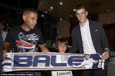 Gareth Bale: Từ “đồ bỏ” đến cầu thủ đắt nhất thế giới - 13 Gareth Bale: Từ “đồ bỏ” đến cầu thủ đắt nhất thế giới