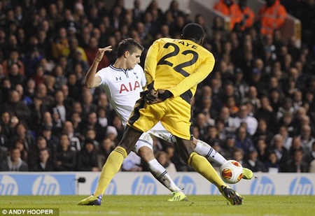 Bản hợp đồng đắt giá Lamela cũng thi đấu rất hay đêm qua