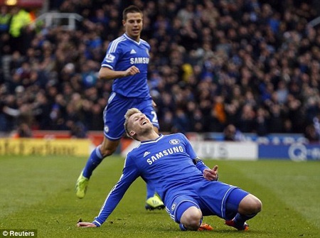 Schurrle rực sáng trên hàng công Chelsea ngày hôm nay…