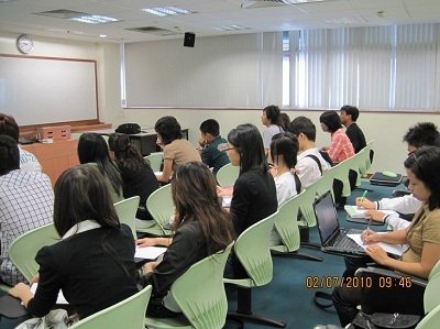 Khám phá Đại học Quốc gia Singapore (NUS) tại Trại hè Quốc tế lần thứ 7 - 3