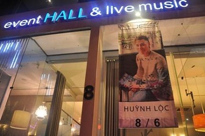 MiniShow Huỳnh Lộc: “Yêu” hết mình cho lần đầu tiên - 1 MiniShow Huỳnh Lộc: “Yêu” hết mình cho lần đầu tiên - 1