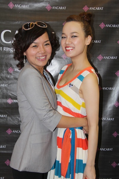 Siêu phẩm iPhone 4 vàng, kim cương miễn phí  - 15