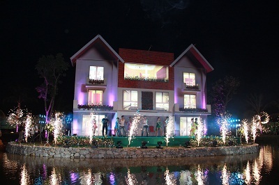 Lộng lẫy dạ tiệc bên sông tại Vincom Village - 5