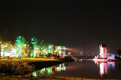 Lộng lẫy dạ tiệc bên sông tại Vincom Village - 7