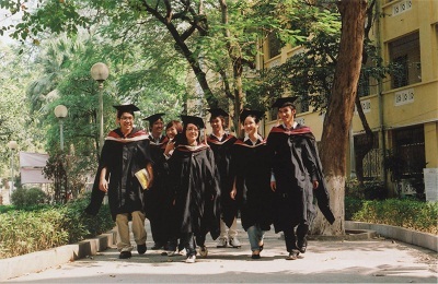 Học bổng của ĐH KTQD dành cho các thí sinh đạt điểm thi đại học cao, dự tuyển vào chương trình Cử nhân Quốc tế (IBD@NEU) - 1 Học bổng của ĐH KTQD dành cho các thí sinh đạt điểm thi đại học cao, dự tuyển vào chương trình Cử nhân Quốc tế (IBD@NEU) - 1