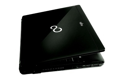 Cận cảnh "tam ca" máy tính FUJITSU LIFEBOOK - 3 Cận cảnh "tam ca" máy tính FUJITSU LIFEBOOK - 3
