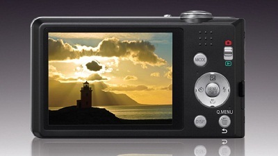 Cận cảnh bộ đôi máy ảnh Panasonic Lumix DMC–FH5 và FH2 - 4