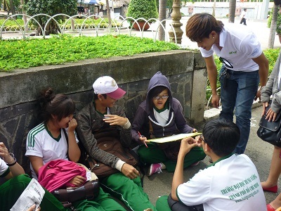 Thành viên La Thăng ganh đua lẫn nhau - 1