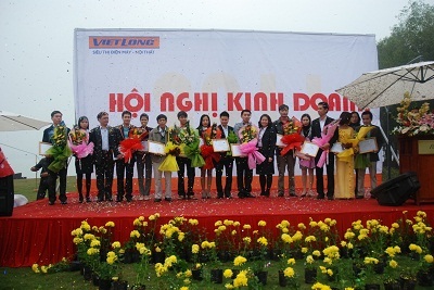 Việt Long, 14 năm - Một chặng đường - 1