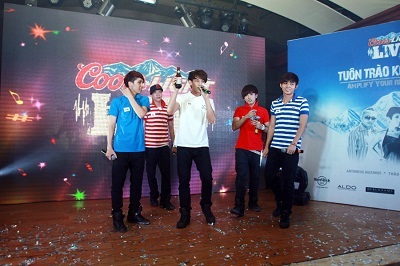 Tuôn trào khát khao âm nhạc - 3