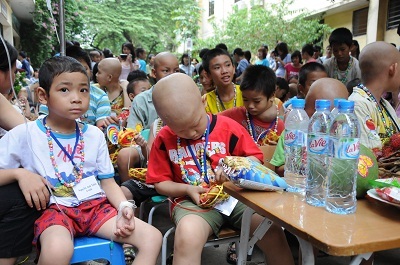 Trăng sáng yêu thương cho các bé - 6