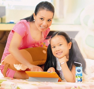 Cẩm Ly và những khoảnh khắc bên con gái - 7 Cẩm Ly và những khoảnh khắc bên con gái - 7
