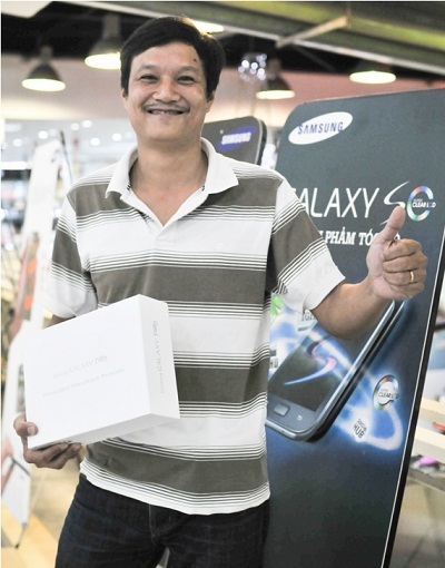 Máy tính bảng Galaxy Tab 10.1 đến tay người dùng Việt Nam - 4 Máy tính bảng Galaxy Tab 10.1 đến tay người dùng Việt Nam - 4