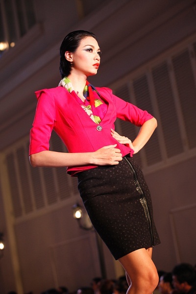 “Eva de Eva Fall Winter 2011 - 2012”, dạ tiệc thời trang mang đậm vẻ đẹp lãng mạn của nước Pháp - 8 “Eva de Eva Fall Winter 2011 - 2012”, dạ tiệc thời trang mang đậm vẻ đẹp lãng mạn của nước Pháp - 8