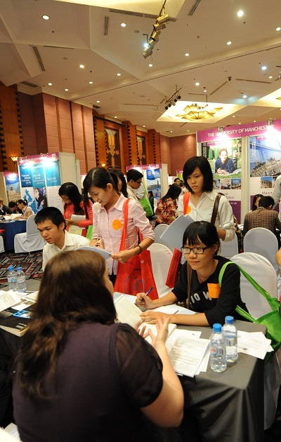 Triển lãm Giáo dục Vương quốc Anh 2011 - 1