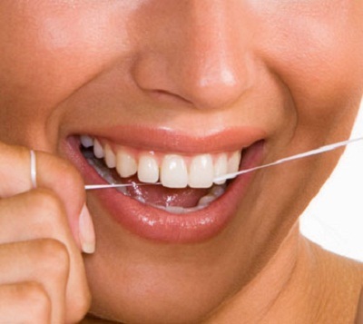 Những cách chăm sóc răng miệng nơi công sở - 2 Những cách chăm sóc răng miệng nơi công sở - 2
