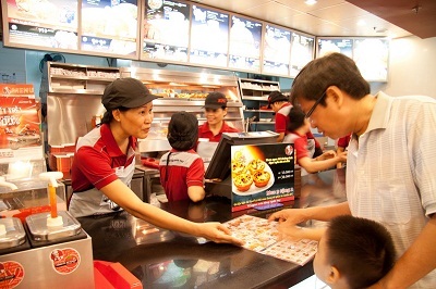 Sống chậm với thức ăn nhanh - 1 Sống chậm với thức ăn nhanh - 1