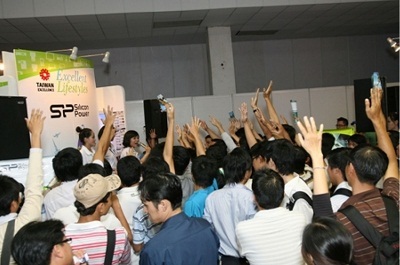 Công nghệ Đài Loan khuấy động Hà Nội tại VCE 2011 - 2