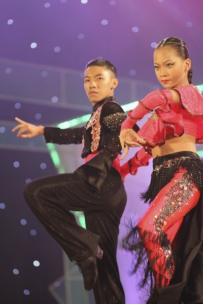 Tự tin đi đến những thành công cùng Vũ Điệu Xanh 2011 - 3