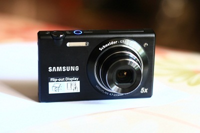 Đánh giá Samsung Multiview MV800 - 1